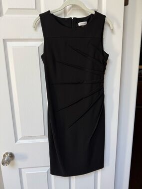 Calvin Klein Black Sleeveless Midi Sheath Dress